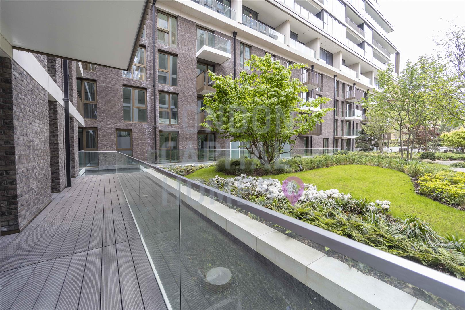 3 Merino Gardens, London